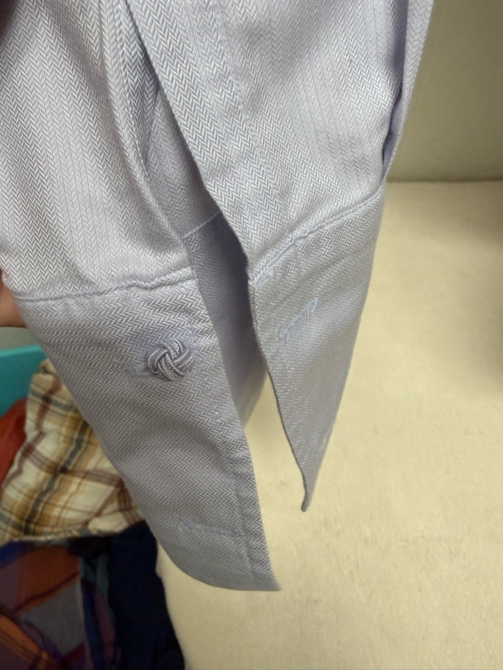 Liz Claiborne Light Blue Women’s Dress Shirt - Picture 3 of 6